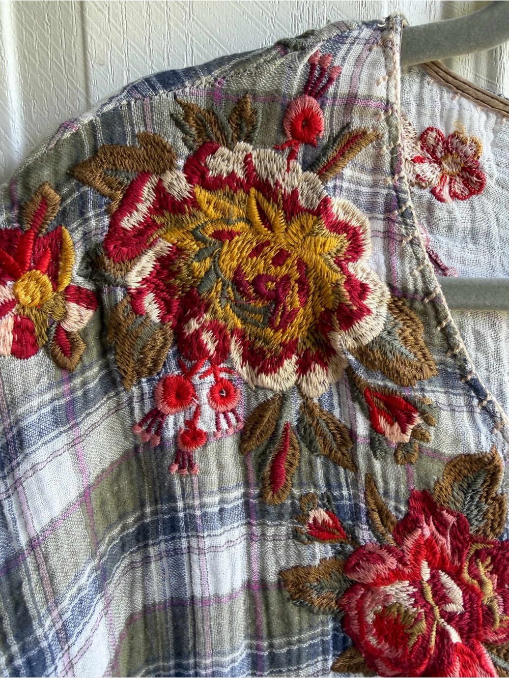 Johnny Was Workshop Embroidered Plaid Gauze Boho Bird Top Medium Floral - Picture 6 of 12